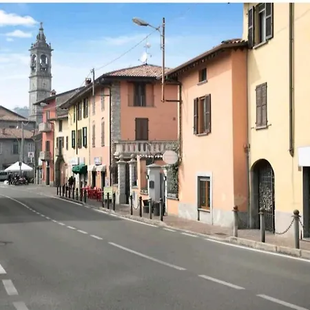 La Corte Sul Pusiano